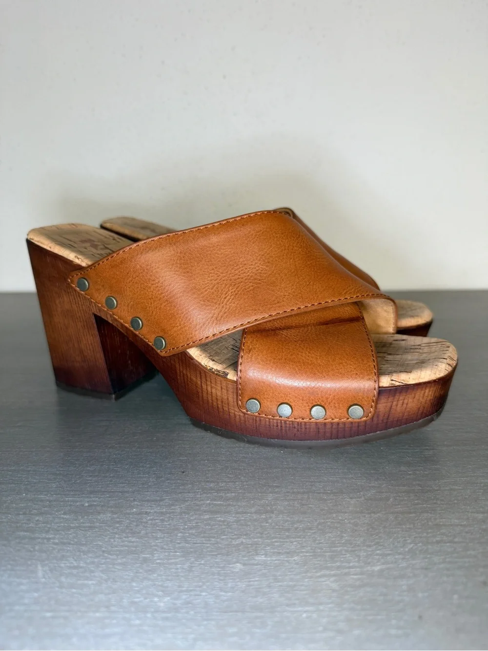 Korks Women's Size 7M Shoes Brown Leather Comfort Casual Wedge Platform Sandals